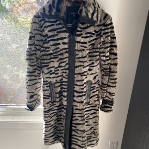Bebe coat